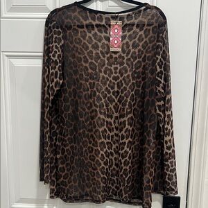 Brand new with tags size Us14. Leopard mesh long sleeve top.